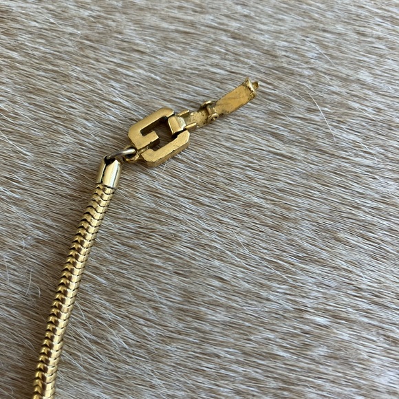 Givenchy necklace two tone vintage-stamped - Picture 7 of 10